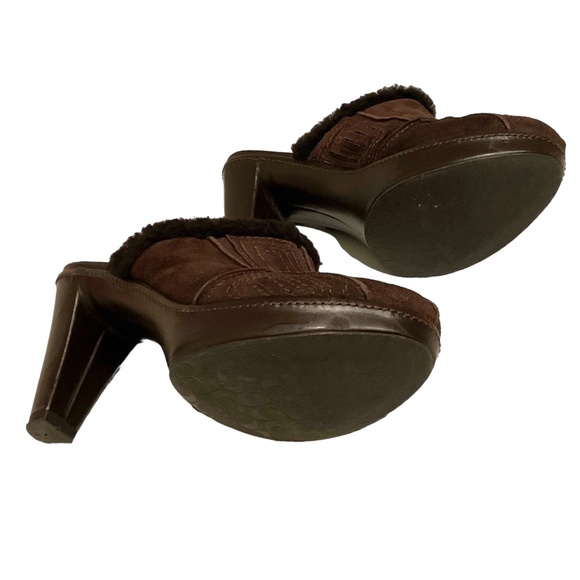 COACH ❤️ Brown Suede & Sherpa Patchwork Clogs Size 7.5 Platform High Heels Mules - Picture 5 of 5